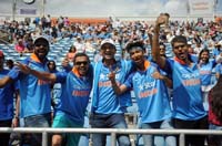 India-Fans5-17-0718