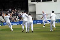 EnglandPlayers-Celebrate1-6-0723