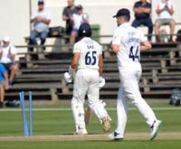 DalAnuj-Bowled-ThompsonJordan1-4-0923