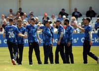 YorkshirePlayers-CelebrateWicket5-6-0824