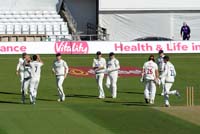 YorkshirePlayers-CelebrateWicket3-28-0924