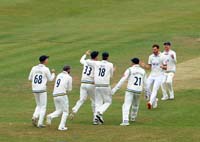 YorkshirePlayers-CelebrateWicket1-24-0824