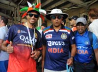 IndianCricketFans2-21-0625