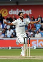 ThakurShardul-Celebrates-BrookHarry-Wicket2-24-0625