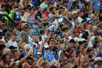 HundredSupporters2-15-082