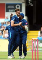 AitchisonBen-CelebratesWicket1-13-0725