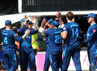 DerbyshirePlayers-CelebrateWicket2-13-0725