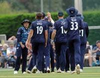 Yorkshire-CelebrateWicket7-12-0826