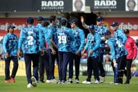 YorkshirePlayers-CelebrateWicket1-8-0625