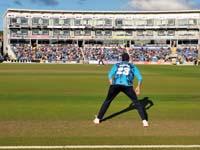 T20-Action1-30-0525