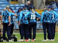 YorkshireWomen-CelebrateWicket2-8-0625