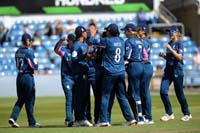 MiddlesexWomen-CelebrateWicket1-2-0825