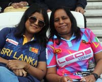 SriLanka-Supporters10-24-0926