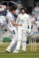 WhiteJack-CelebratesWicket1-24-0426